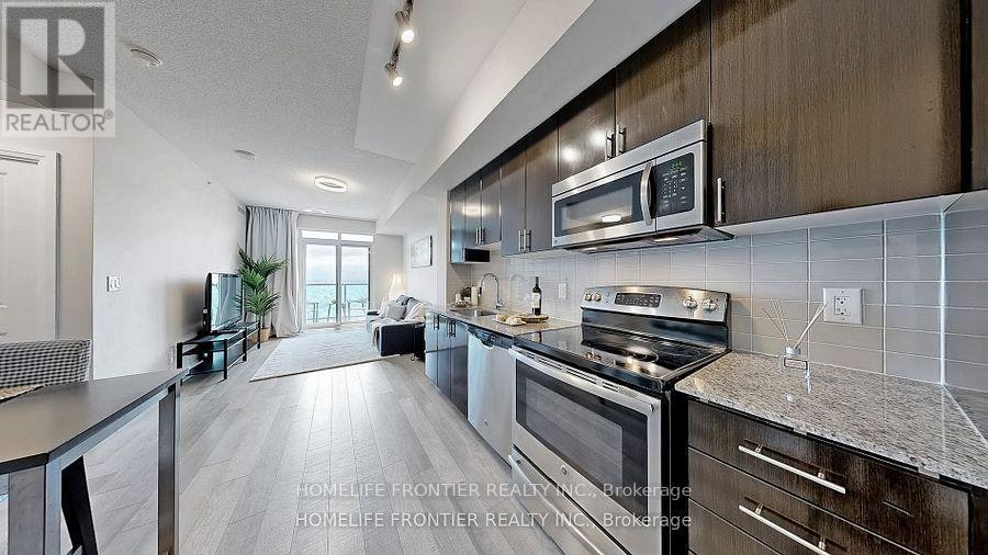 2528-7161 Yonge Street, Vaughan, ON, L3T 0C8 - 11