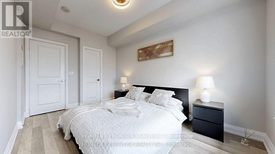 2528-7161 Yonge Street, Vaughan, ON, L3T 0C8 - 19
