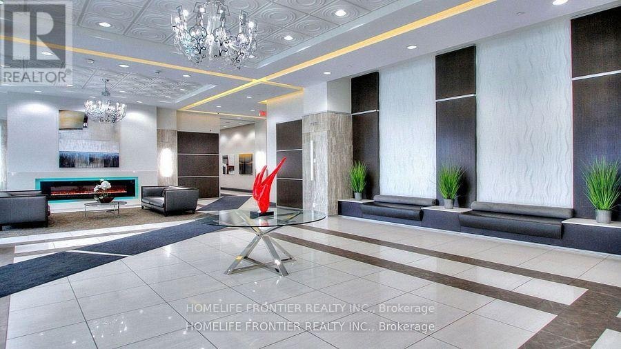 2528-7161 Yonge Street, Vaughan, ON, L3T 0C8 - 3