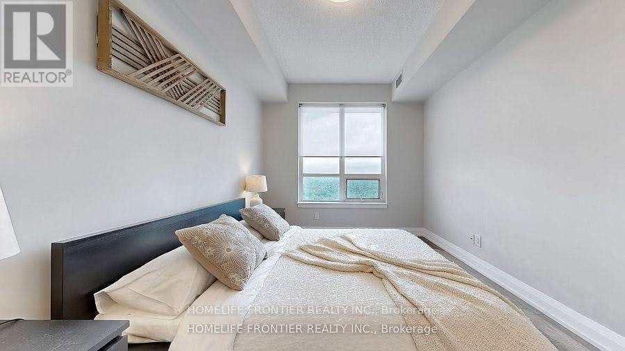 2528-7161 Yonge Street, Vaughan, ON, L3T 0C8 - 18