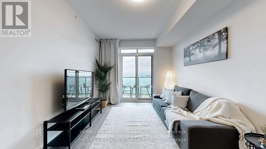 2528-7161 Yonge Street, Vaughan, ON, L3T 0C8