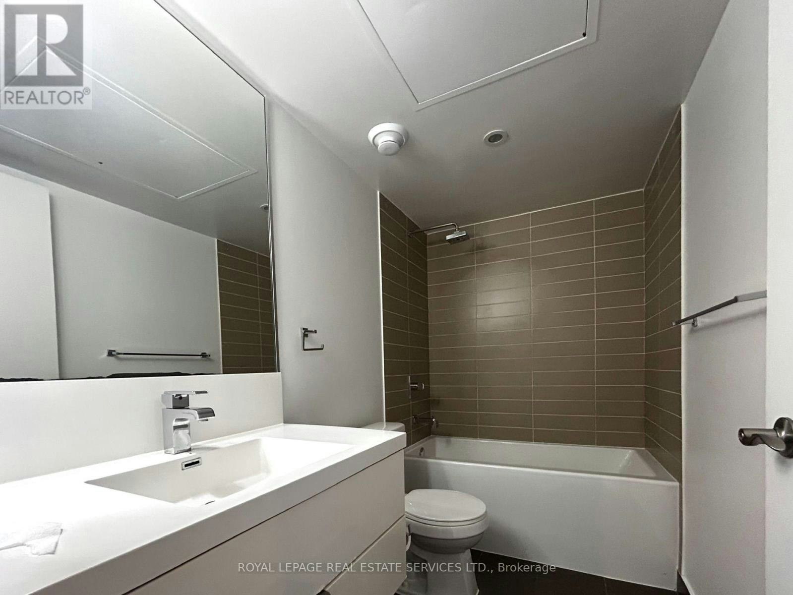 1109-9 Valhalla Inn Road, Toronto, ON, M9B 0B2 - 16