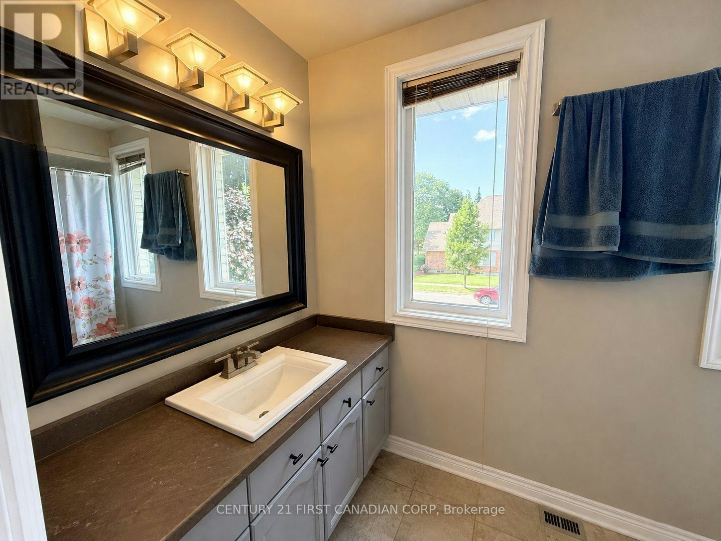 179 Sunnyside Drive, London, ON, N5X 3P7 - 17