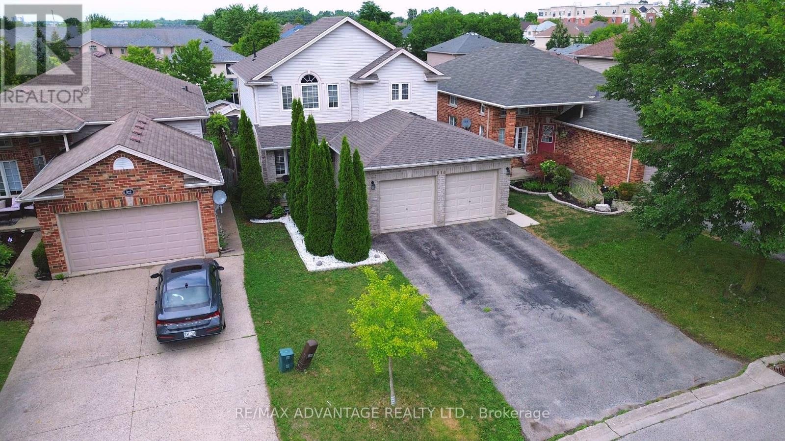 816 Wild Rose Lane S, London, ON, N6H 5X4