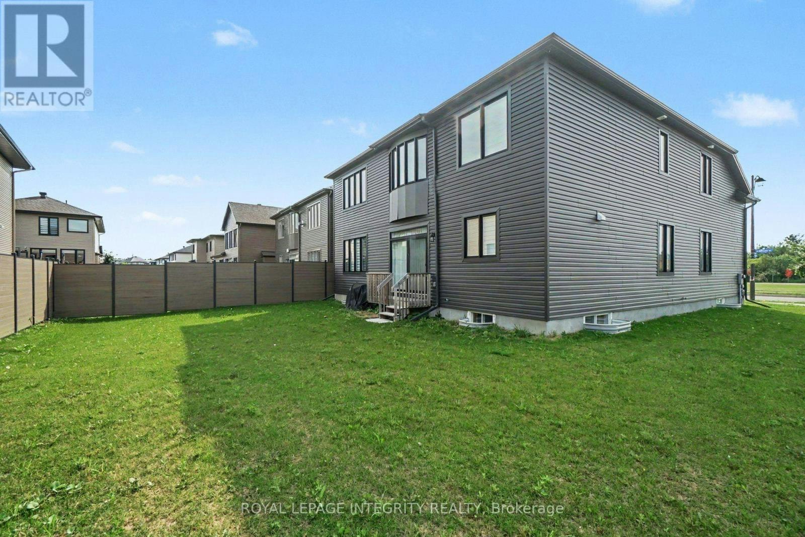 660 Miikana Road, Ottawa, ON, K1X 0J2 - 40