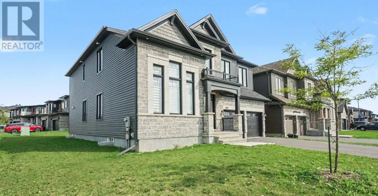 660 Miikana Road, Ottawa, ON, K1X 0J2 - 2