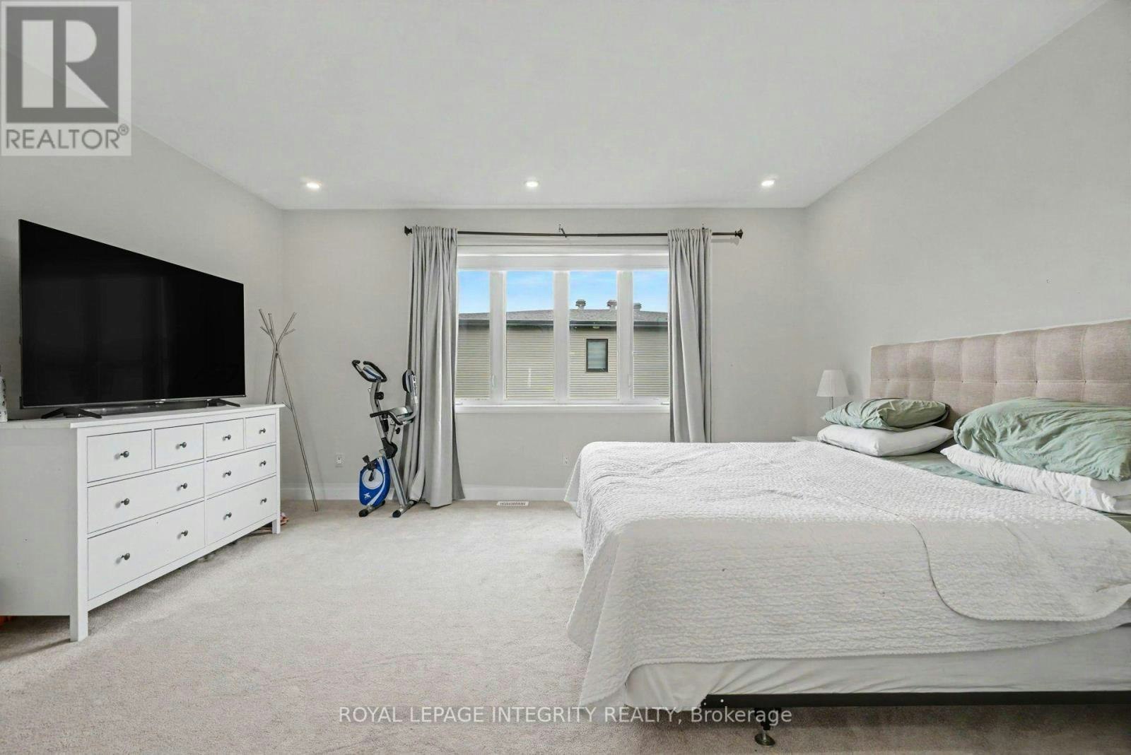 660 Miikana Road, Ottawa, ON, K1X 0J2 - 25