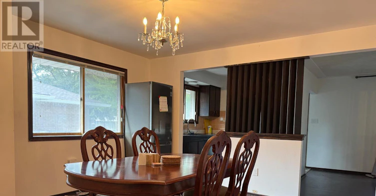 48 Meadowlark Drive, Hamilton, ON, L9A 2K7 - 3