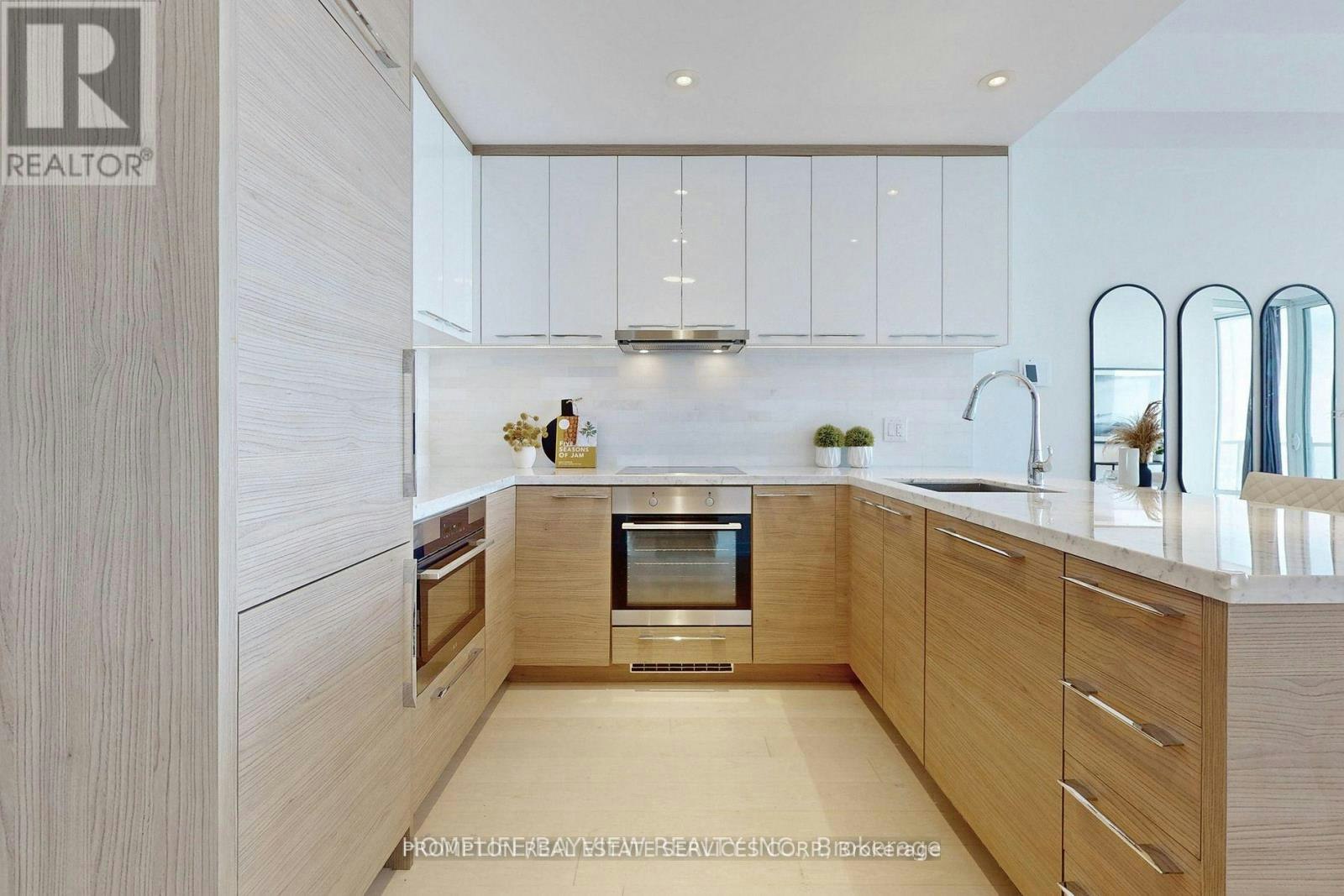 4312-488 University Avenue, Toronto, ON, M5G 0C1 - 10