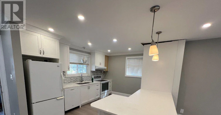 MAIN- HALF-73 Murray Drive, Aurora, ON, L4G 2C2 - 18