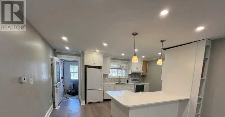 MAIN- HALF-73 Murray Drive, Aurora, ON, L4G 2C2 - 17