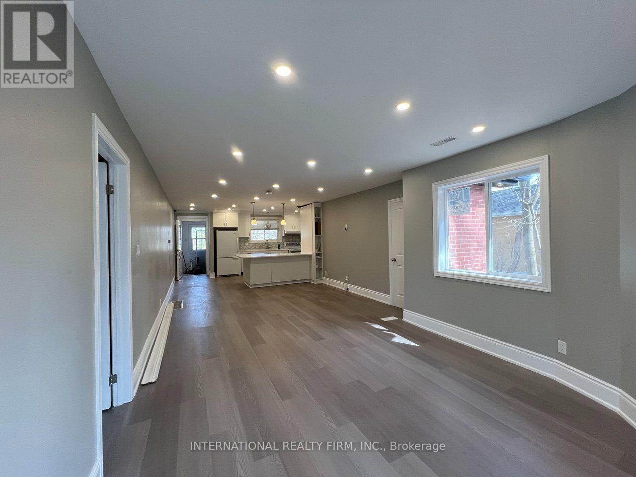 MAIN- HALF-73 Murray Drive, Aurora, ON, L4G 2C2 - 21
