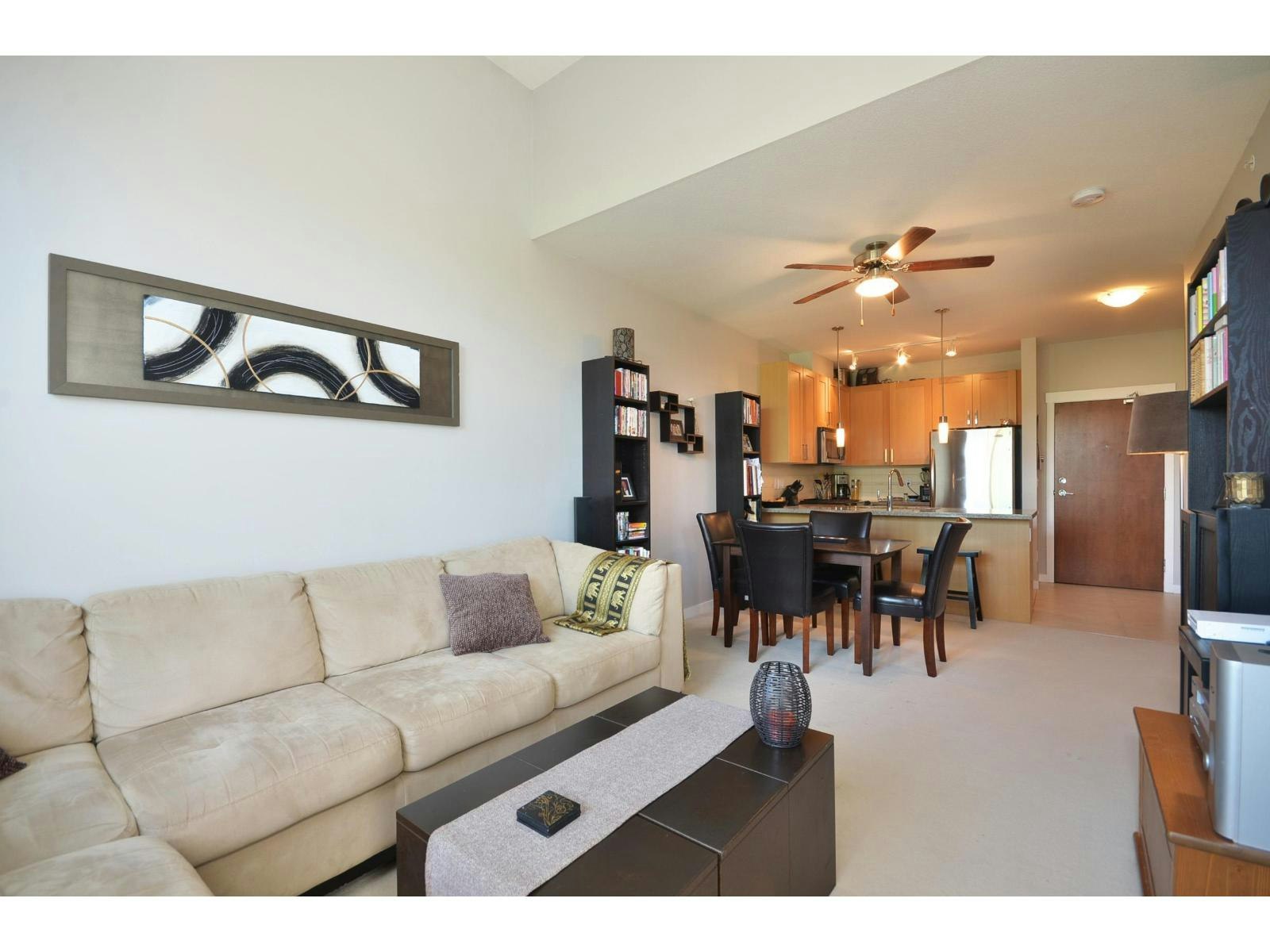 15988 26 Avenue, Surrey, BC, V3Z 5K3 - 4