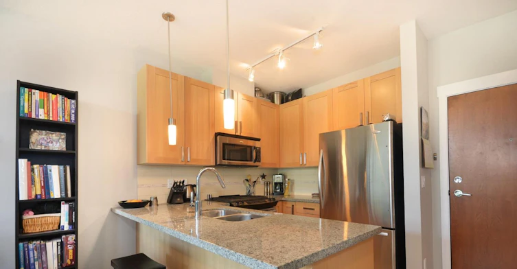 15988 26 Avenue, Surrey, BC, V3Z 5K3 - 5