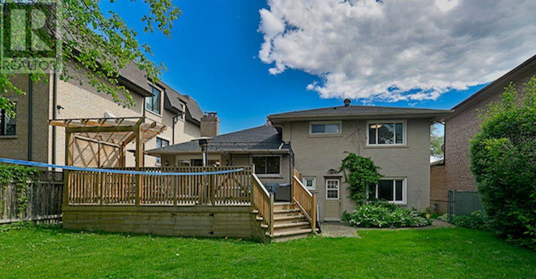 88 Carmichael Avenue, Toronto, ON, M5M 2W9 - 6
