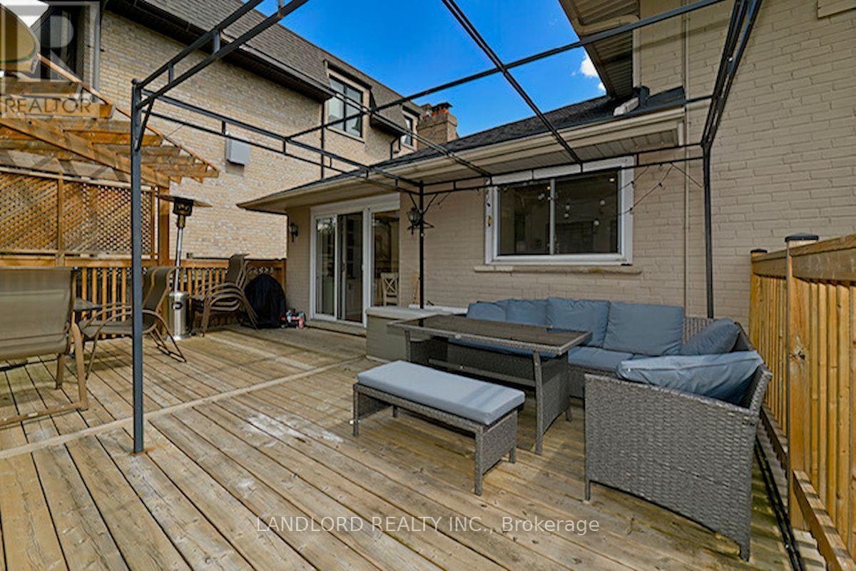 88 Carmichael Avenue, Toronto, ON, M5M 2W9 - 5