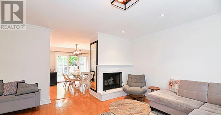 88 Carmichael Avenue, Toronto, ON, M5M 2W9 - 7
