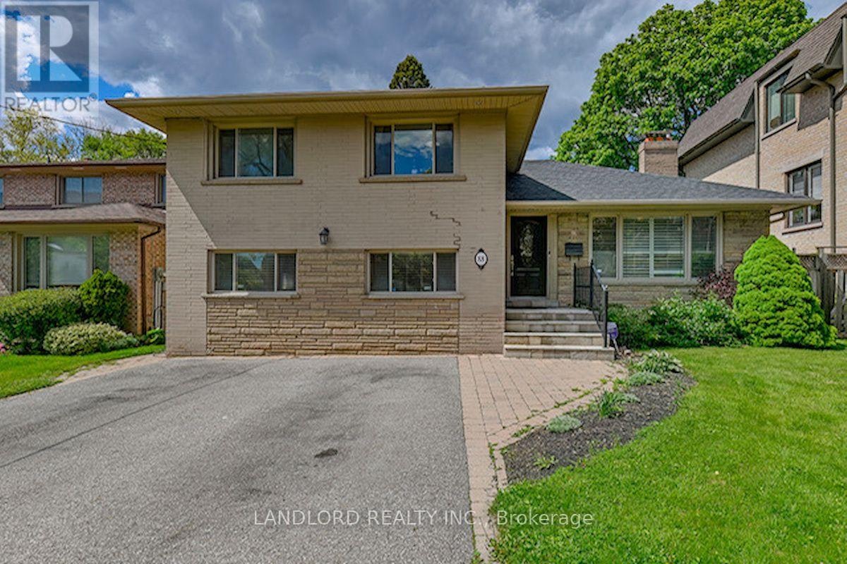 88 Carmichael Avenue, Toronto, ON, M5M 2W9 - 20