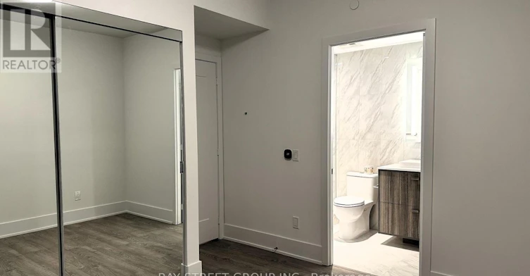913-470 Front Street W, Toronto, ON, M5V 0V6 - 10