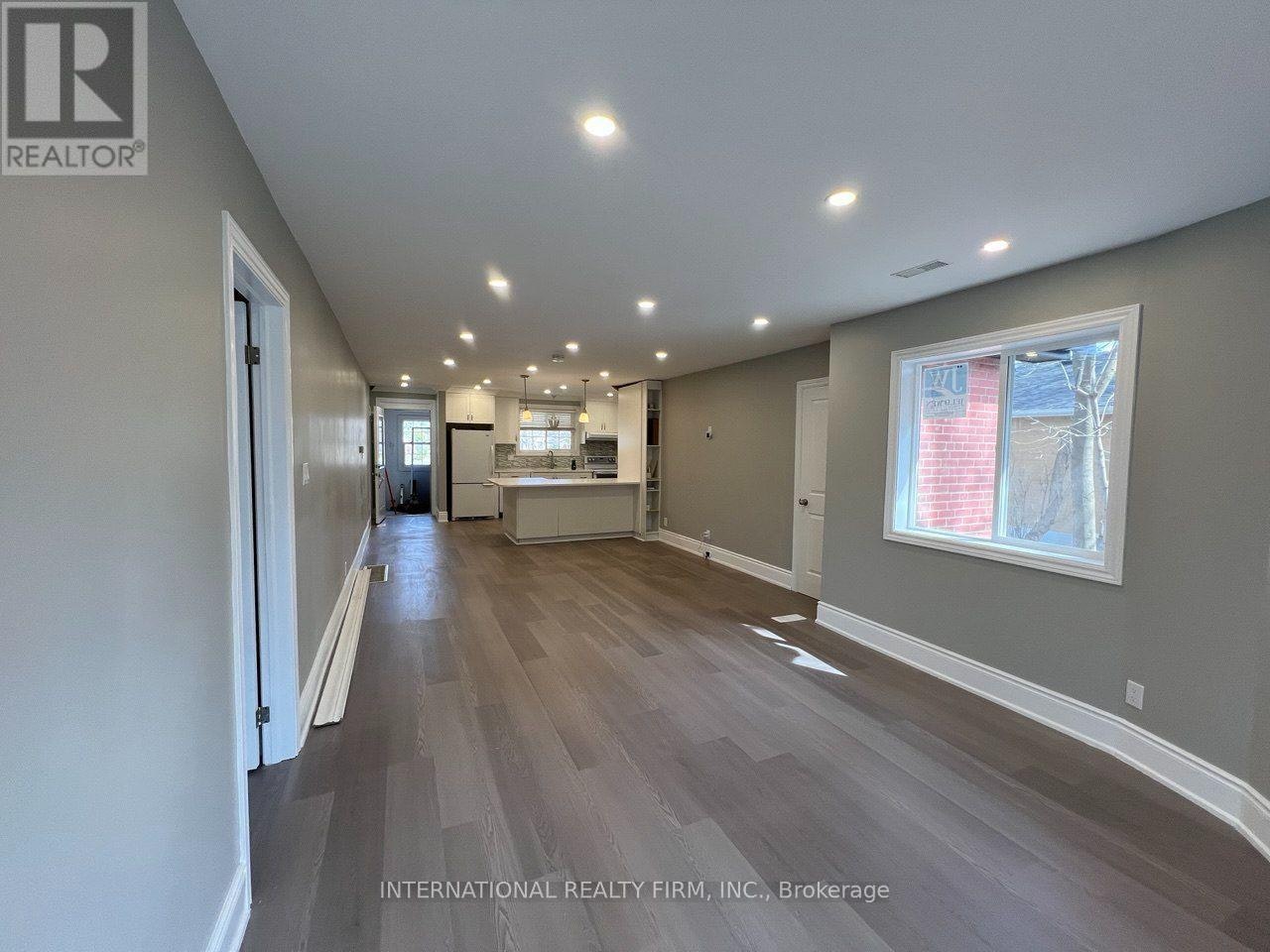 101-73 Murray Drive, Aurora, ON, L4G 2C2 - 7