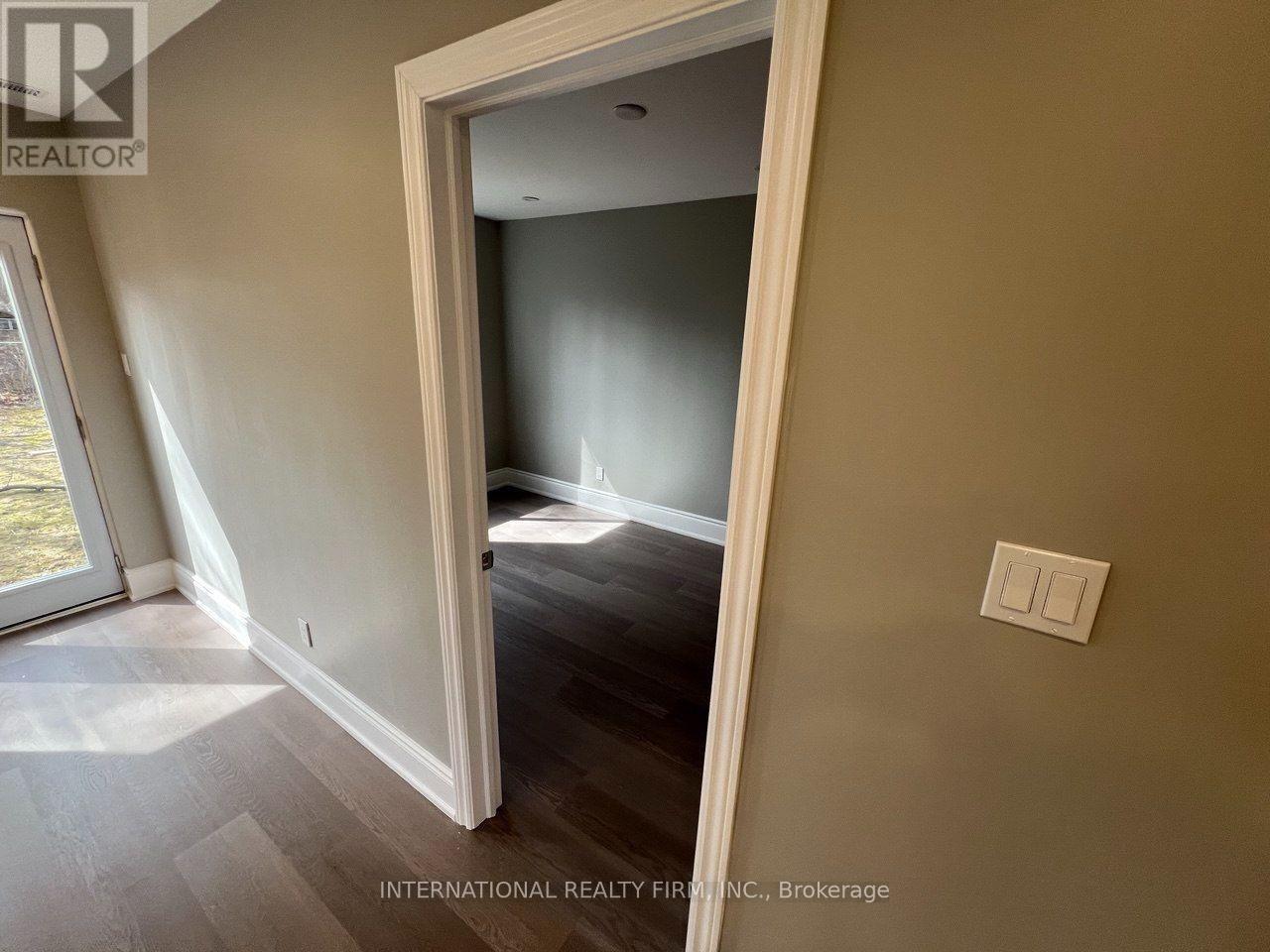 101-73 Murray Drive, Aurora, ON, L4G 2C2 - 3