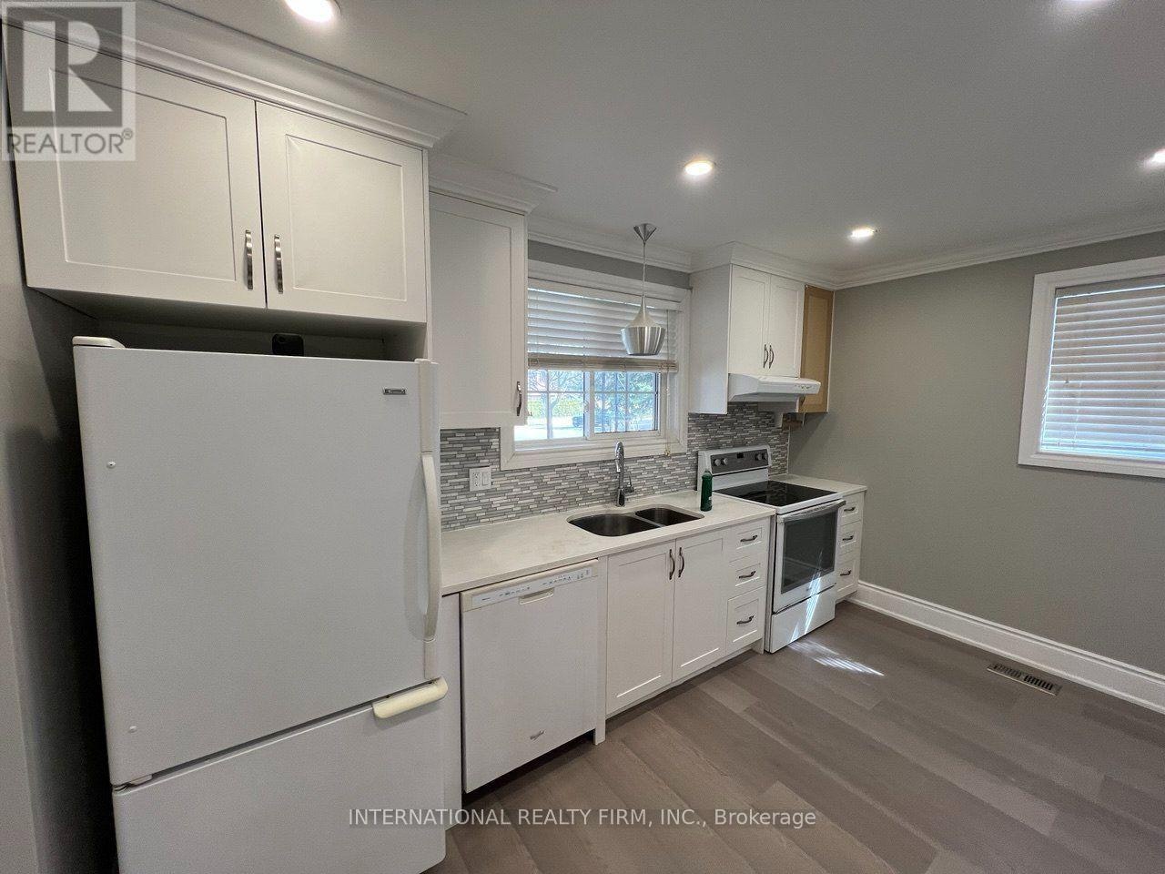 101-73 Murray Drive, Aurora, ON, L4G 2C2 - 5
