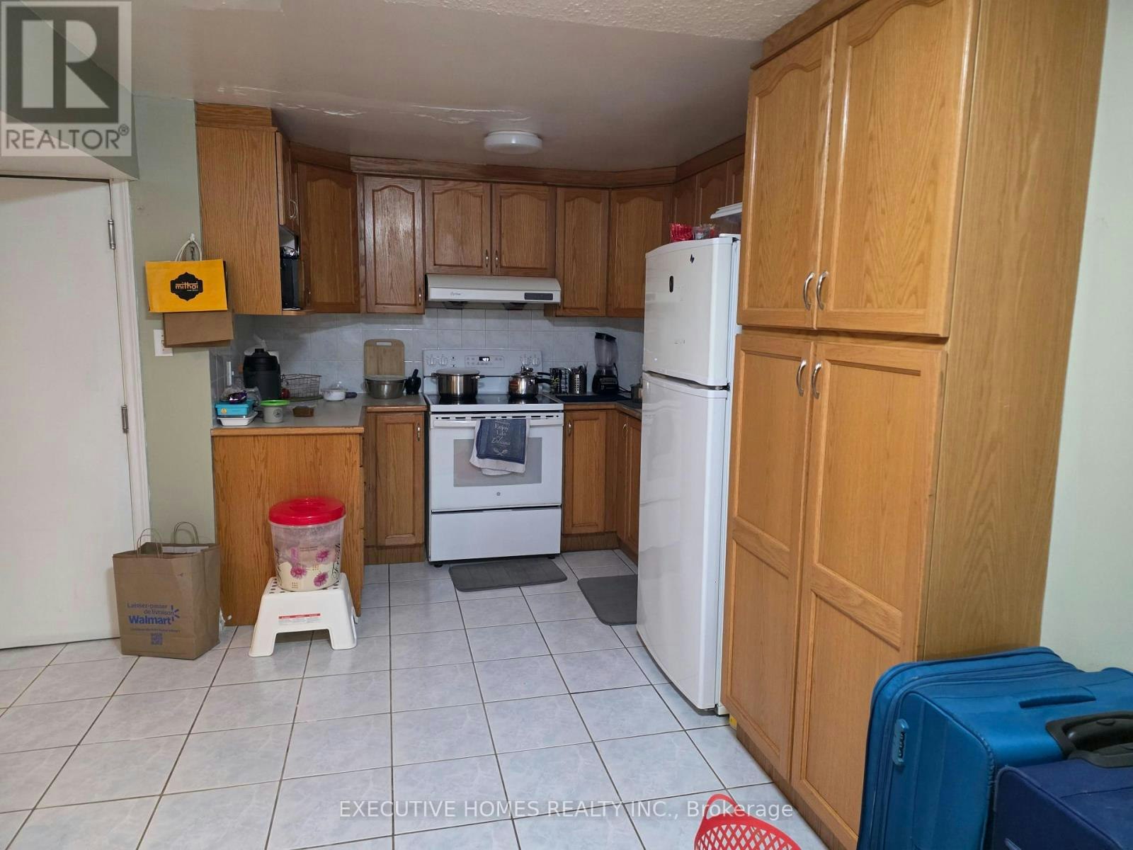 35 Claudette Gate, Hamilton, ON, L9B 2S3 - 4