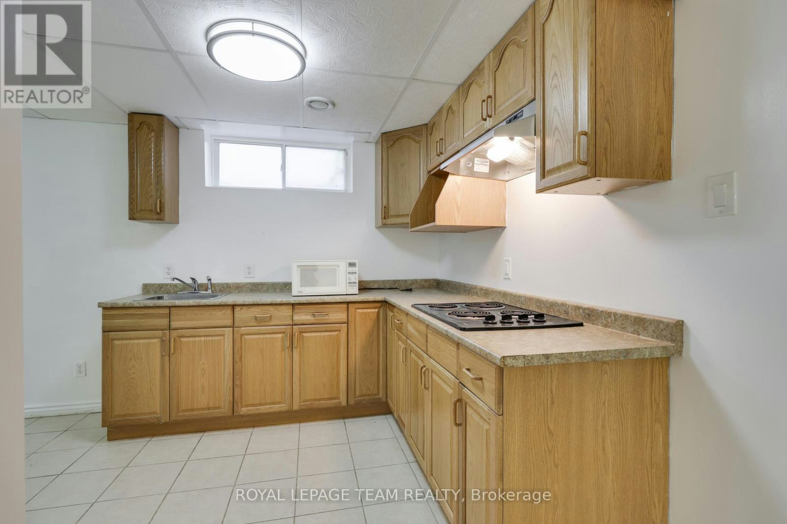 35 Norgold Crescent, Ottawa, ON, K2T 1J1 - 44