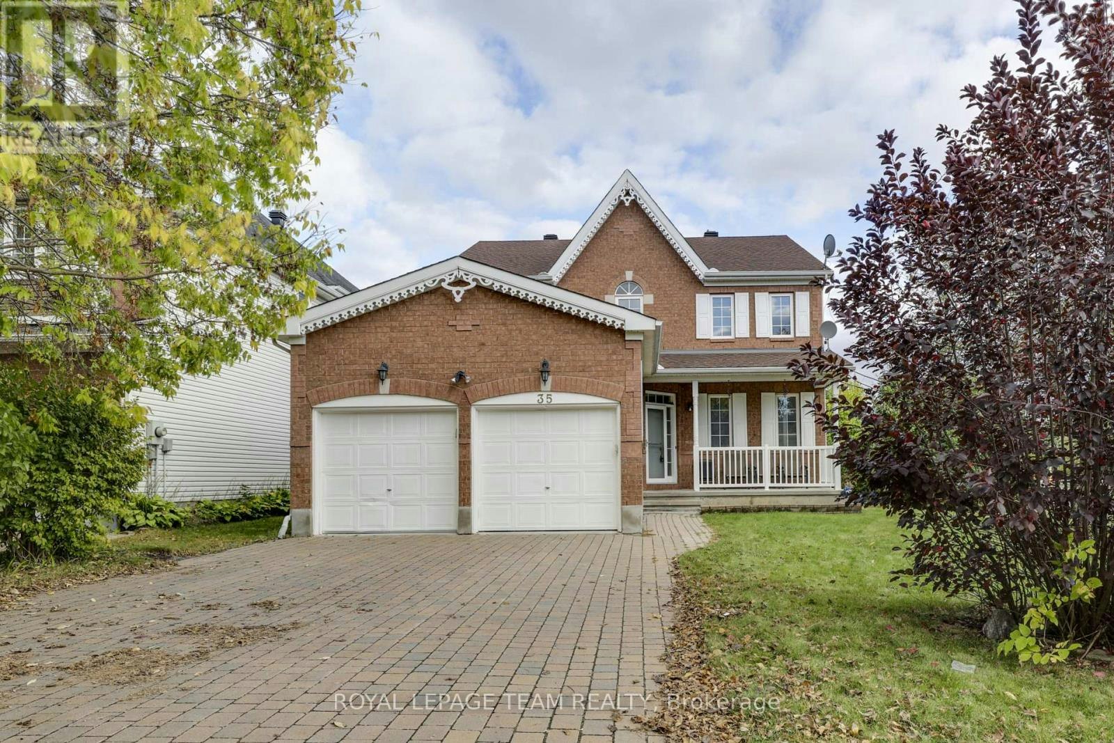 35 Norgold Crescent, Ottawa, ON, K2T 1J1