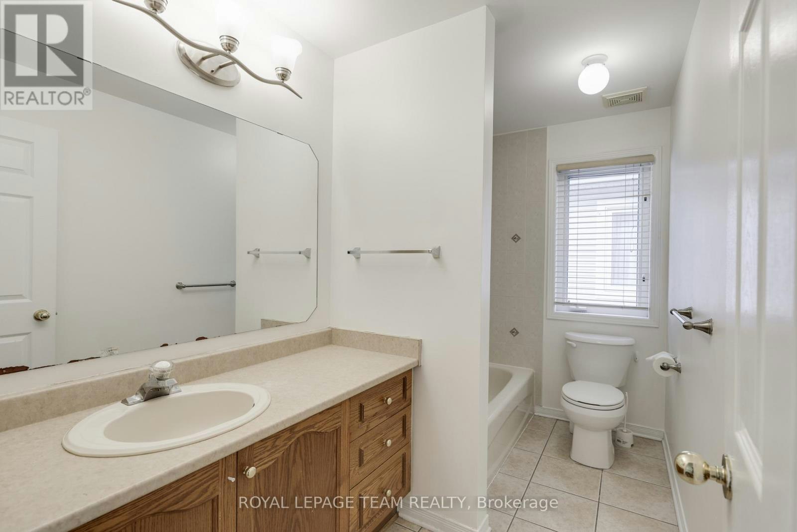35 Norgold Crescent, Ottawa, ON, K2T 1J1 - 40