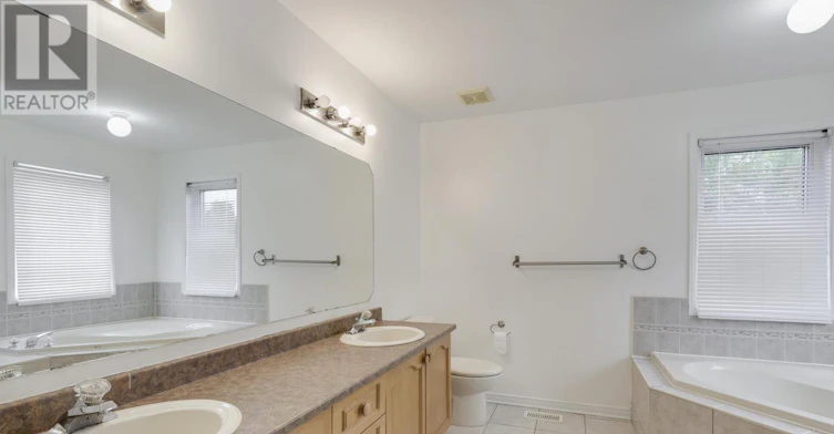 35 Norgold Crescent, Ottawa, ON, K2T 1J1 - 32