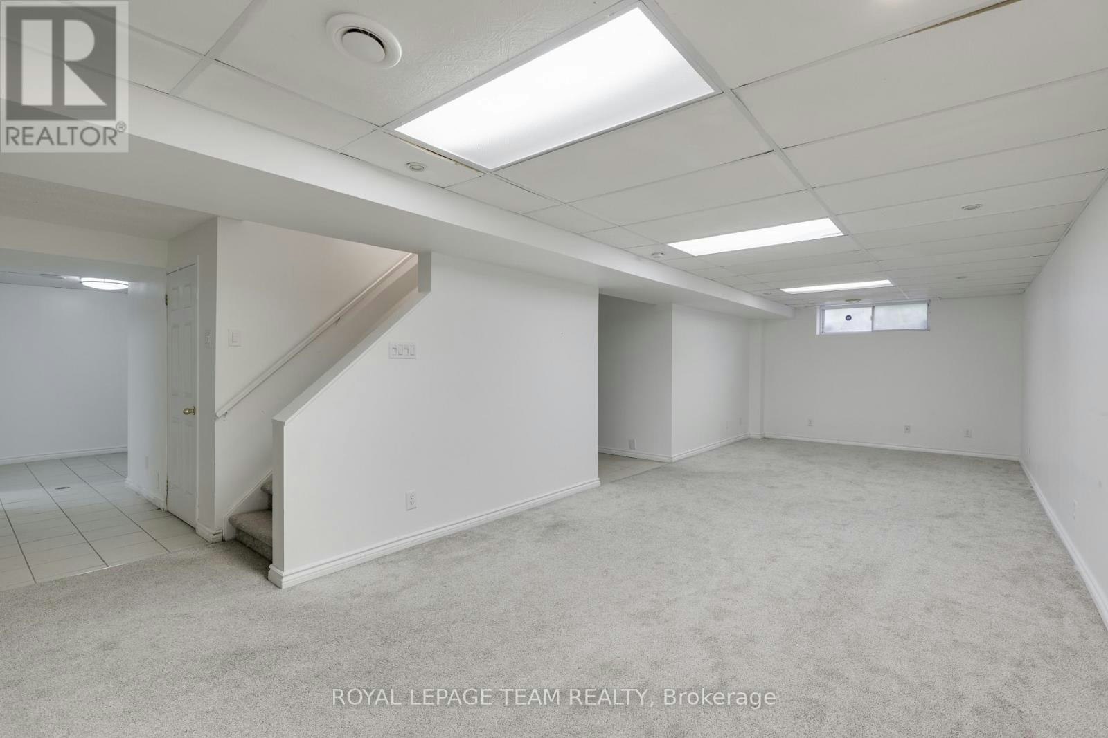 35 Norgold Crescent, Ottawa, ON, K2T 1J1 - 42