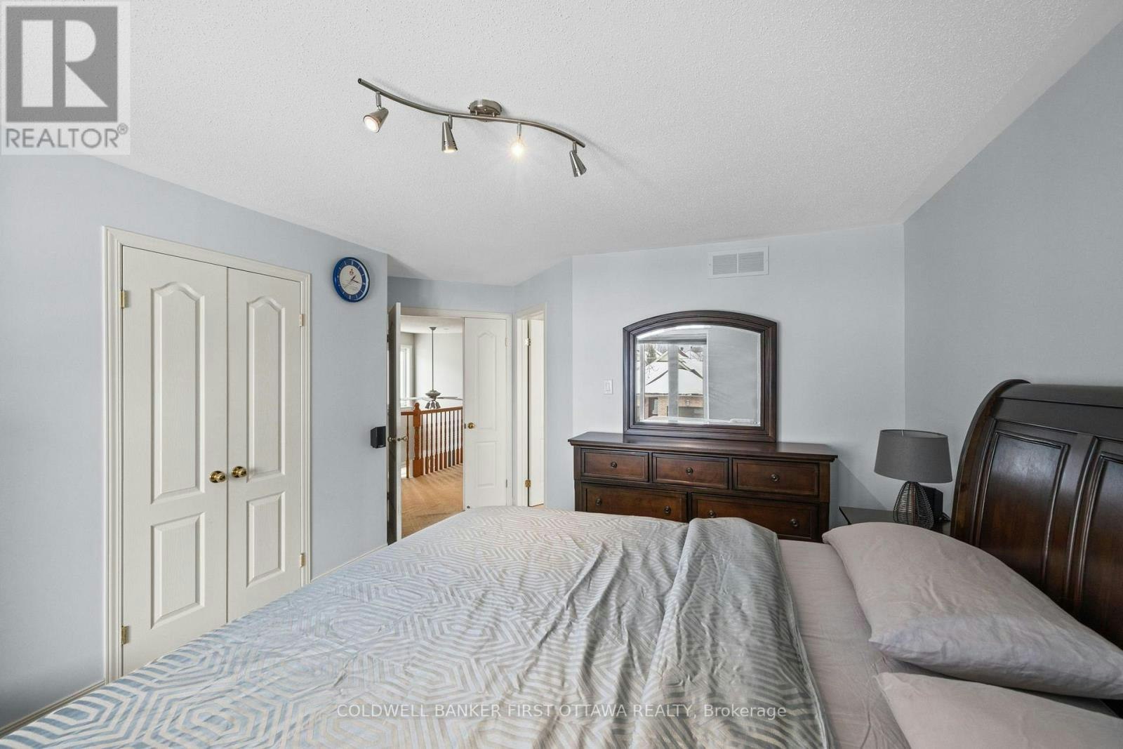 6A Rosetta Avenue, Ottawa, ON, K2G 6T5 - 18