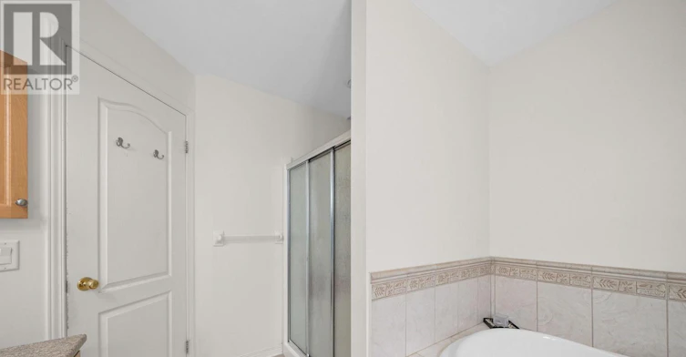 6A Rosetta Avenue, Ottawa, ON, K2G 6T5 - 20