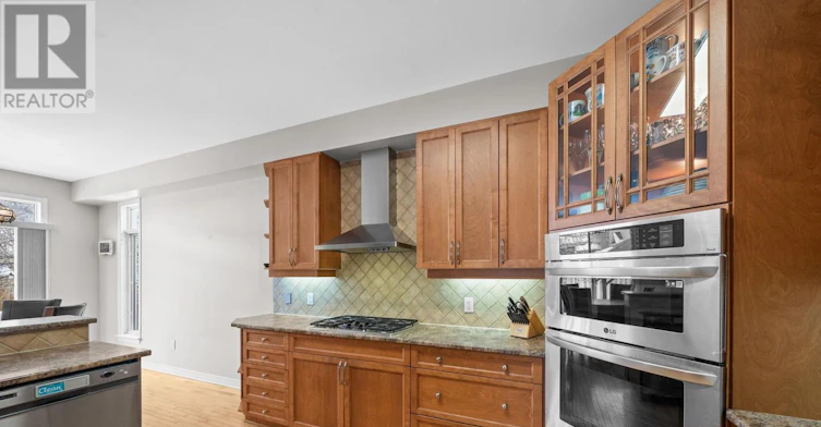 6A Rosetta Avenue, Ottawa, ON, K2G 6T5 - 6