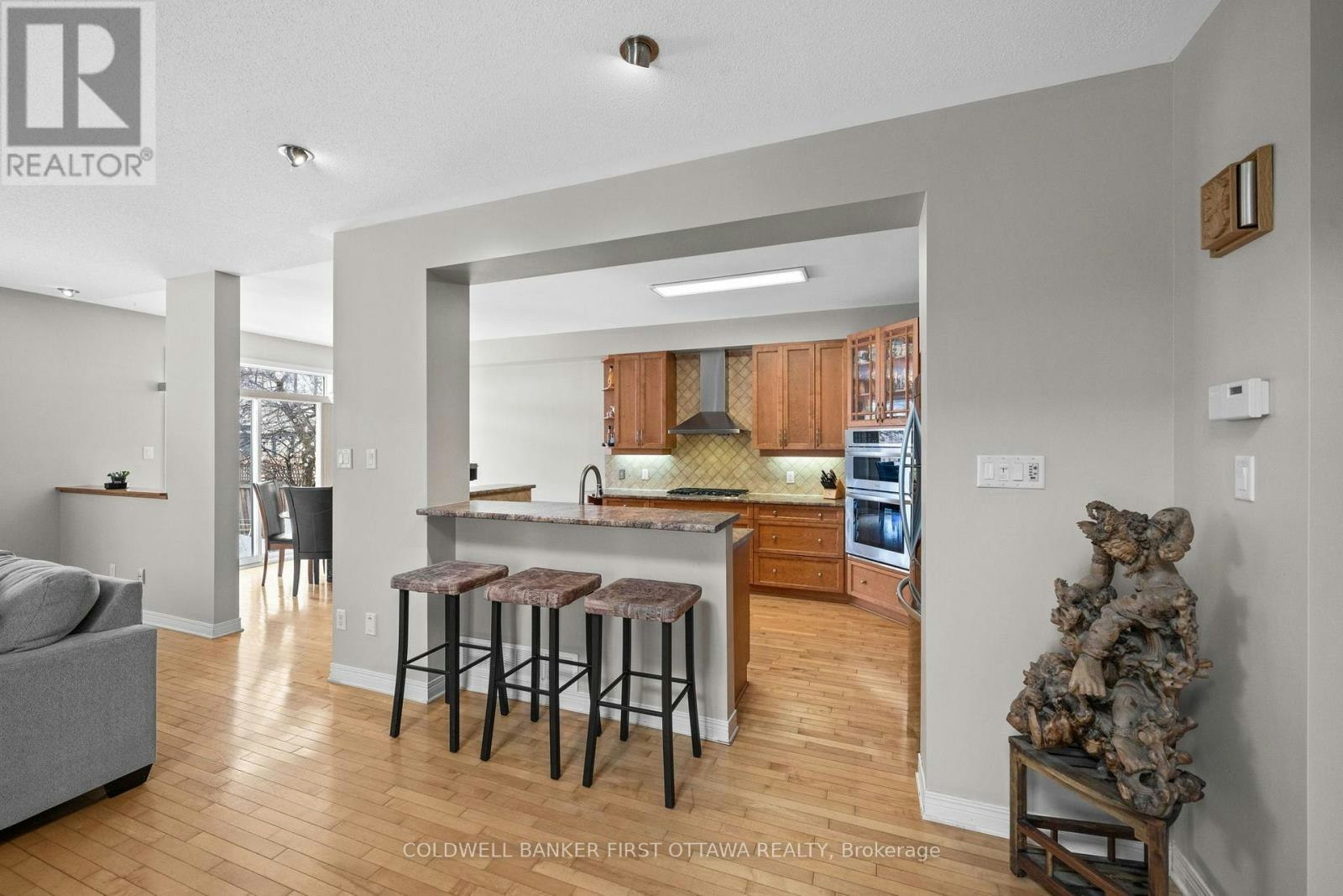 6A Rosetta Avenue, Ottawa, ON, K2G 6T5 - 5