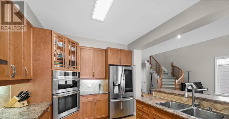6A Rosetta Avenue, Ottawa, ON, K2G 6T5 - 8
