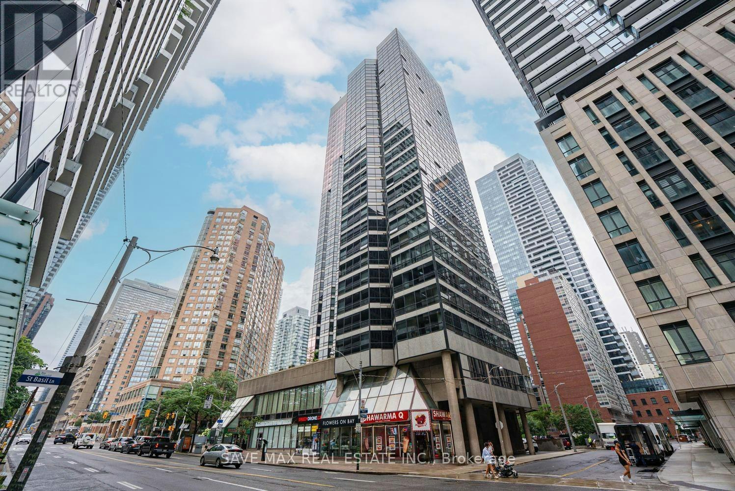 1618-1001 Bay Street, Toronto, ON, M5S 3A6 - 2