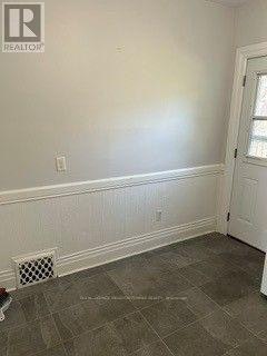 1-33 Senator Avenue, Hamilton, ON, L8L 1Z3 - 13