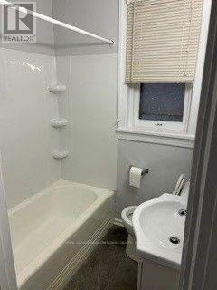 1-33 Senator Avenue, Hamilton, ON, L8L 1Z3 - 3