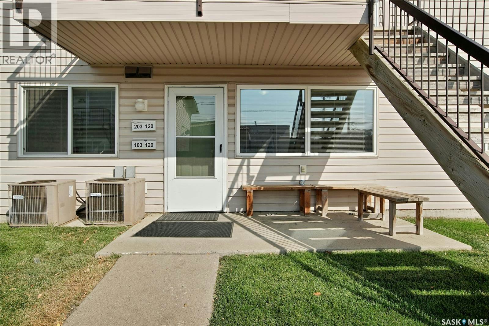 103-120 C Avenue N, Saskatoon, SK, S7L 7M3