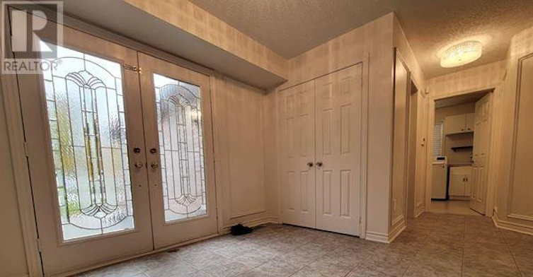 19 Northview Crescent, Barrie, ON, L4N 9T4 - 3