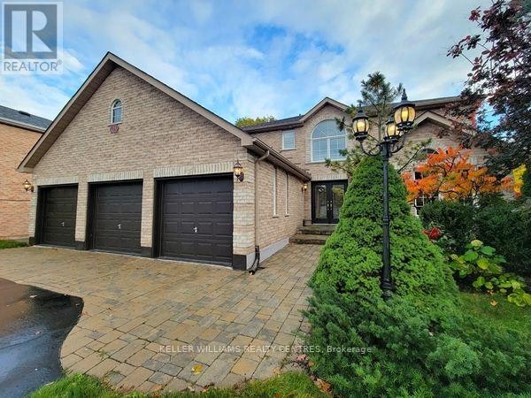 19 Northview Crescent, Barrie, ON, L4N 9T4