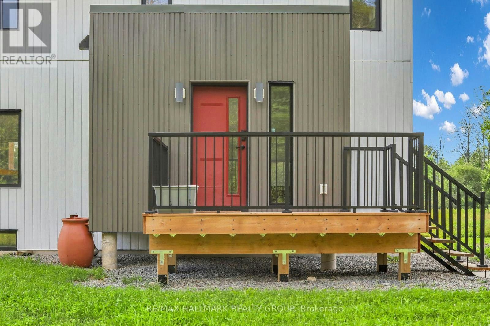 165 Knapp Street, Rideau Lakes, ON, K0G 1E0 - 3
