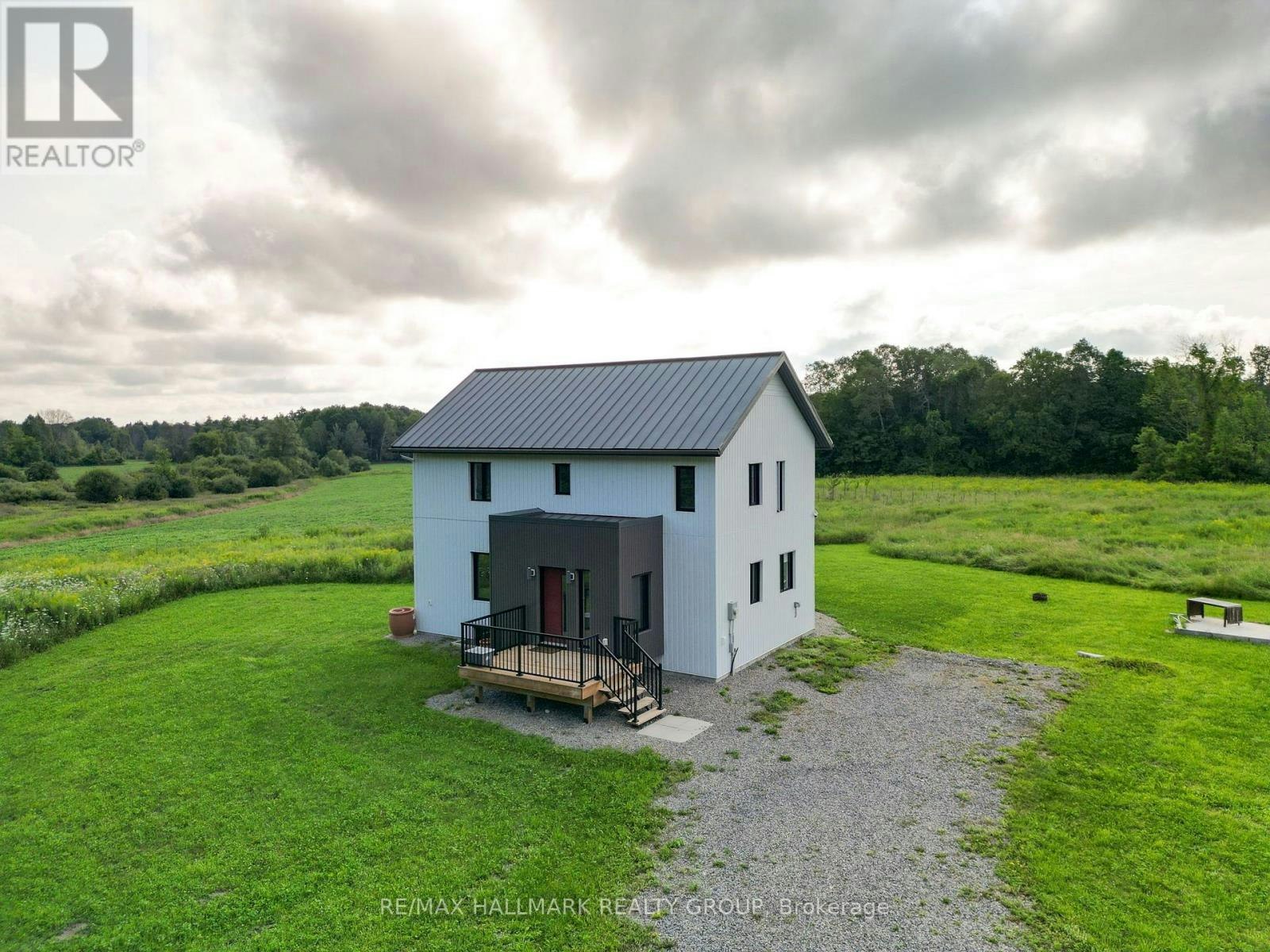 165 Knapp Street, Rideau Lakes, ON, K0G 1E0 - 2