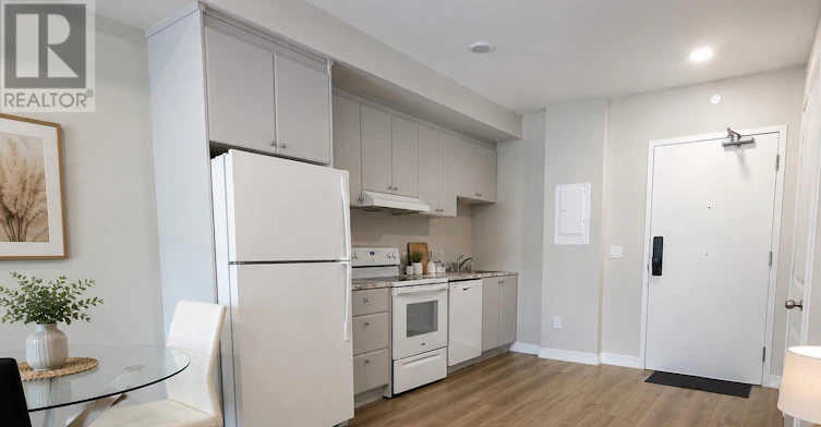 107-50 Herrick Avenue, St. Catharines, ON, L2P 0B8 - 3