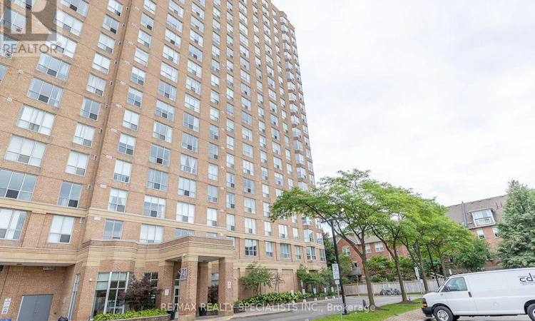 1309-21 Overlea Boulevard