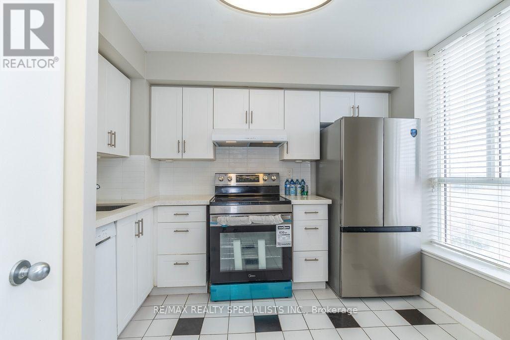 1309-21 Overlea Boulevard, Toronto, ON, M4H 1P2