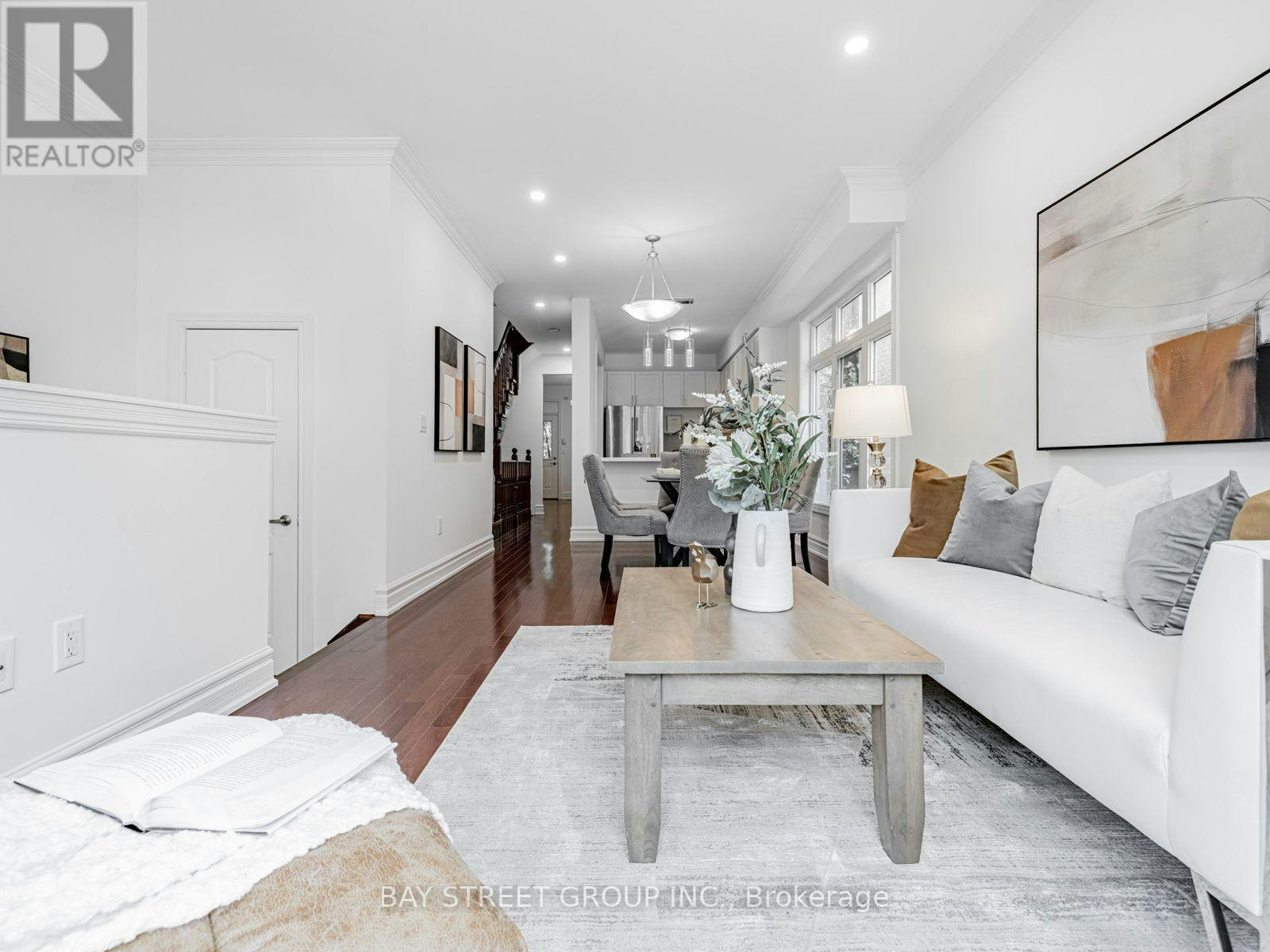35 William Poole Way, Toronto, ON, M2N 7A6 - 8