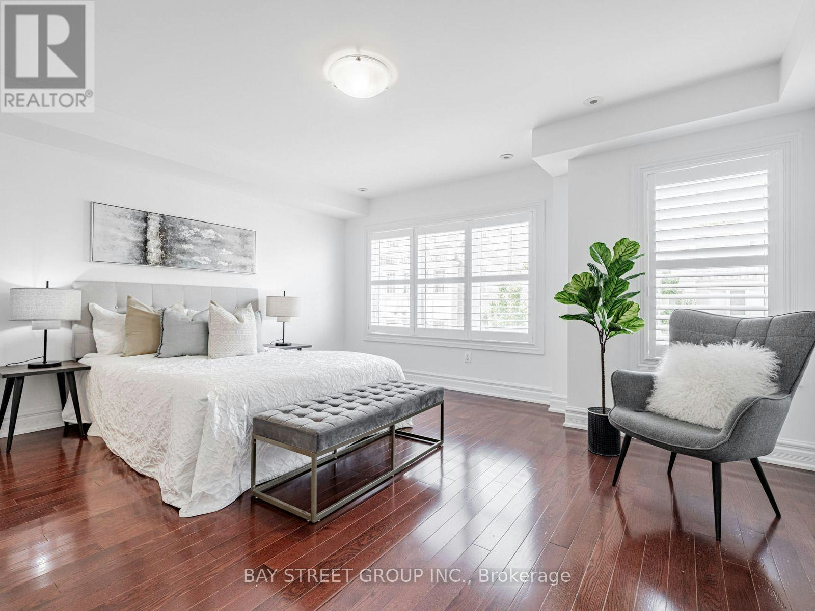 35 William Poole Way, Toronto, ON, M2N 7A6 - 28
